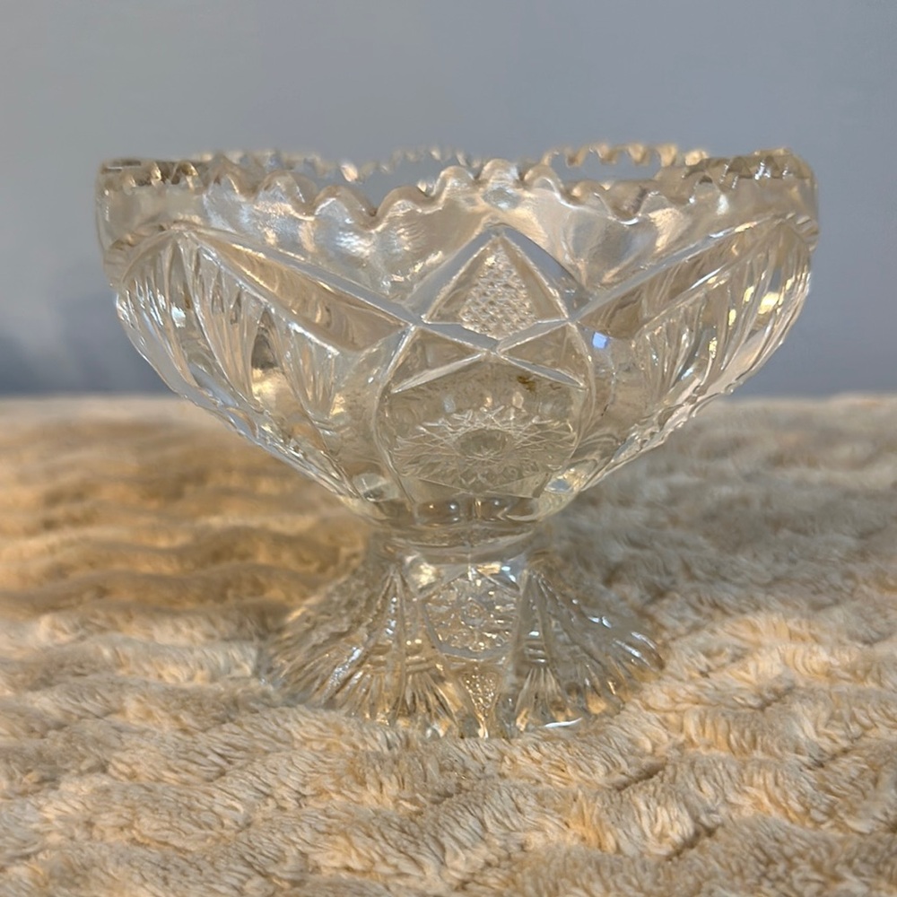 Elegant Crystal Glass Bowl